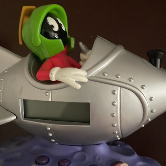 Vintage 90s Looney Tunes Talking Clock - Picture 6 of 7